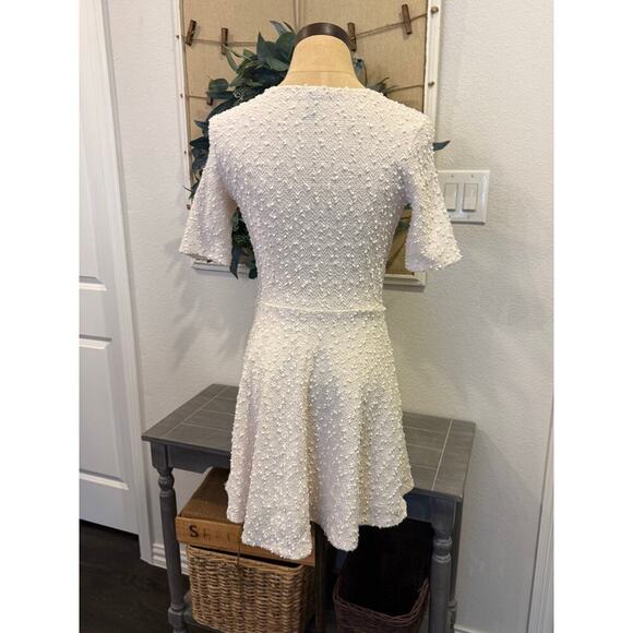 FOREVER 21 Ivory Textured A Line Fit Flare Dress Women size S - Picture 4 of 9